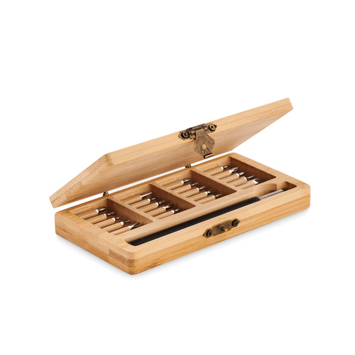 MO6756 - Set herramientas de 24 piezas